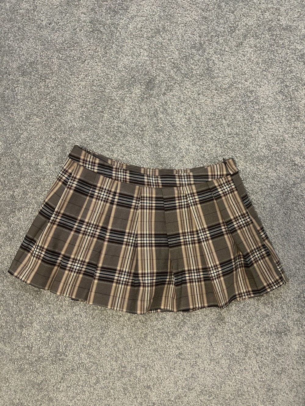 Garage Plaid Pleated Mini Skirt